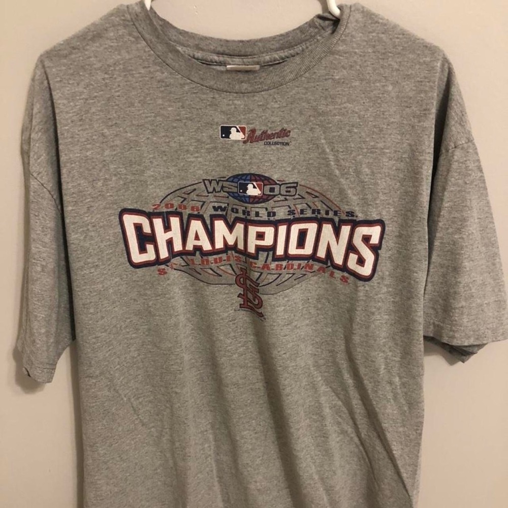 st. louis cardinals 2006 world series champs shirt- size large